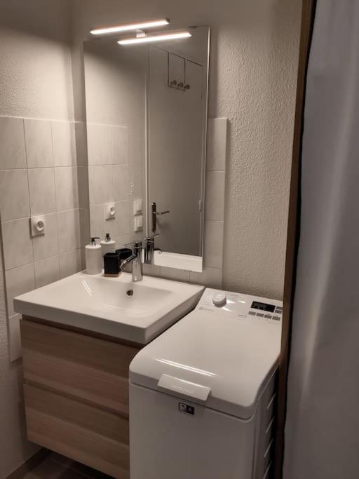 Appartement Cosy Avec Jardin Cloture Bretenoux Exterior foto